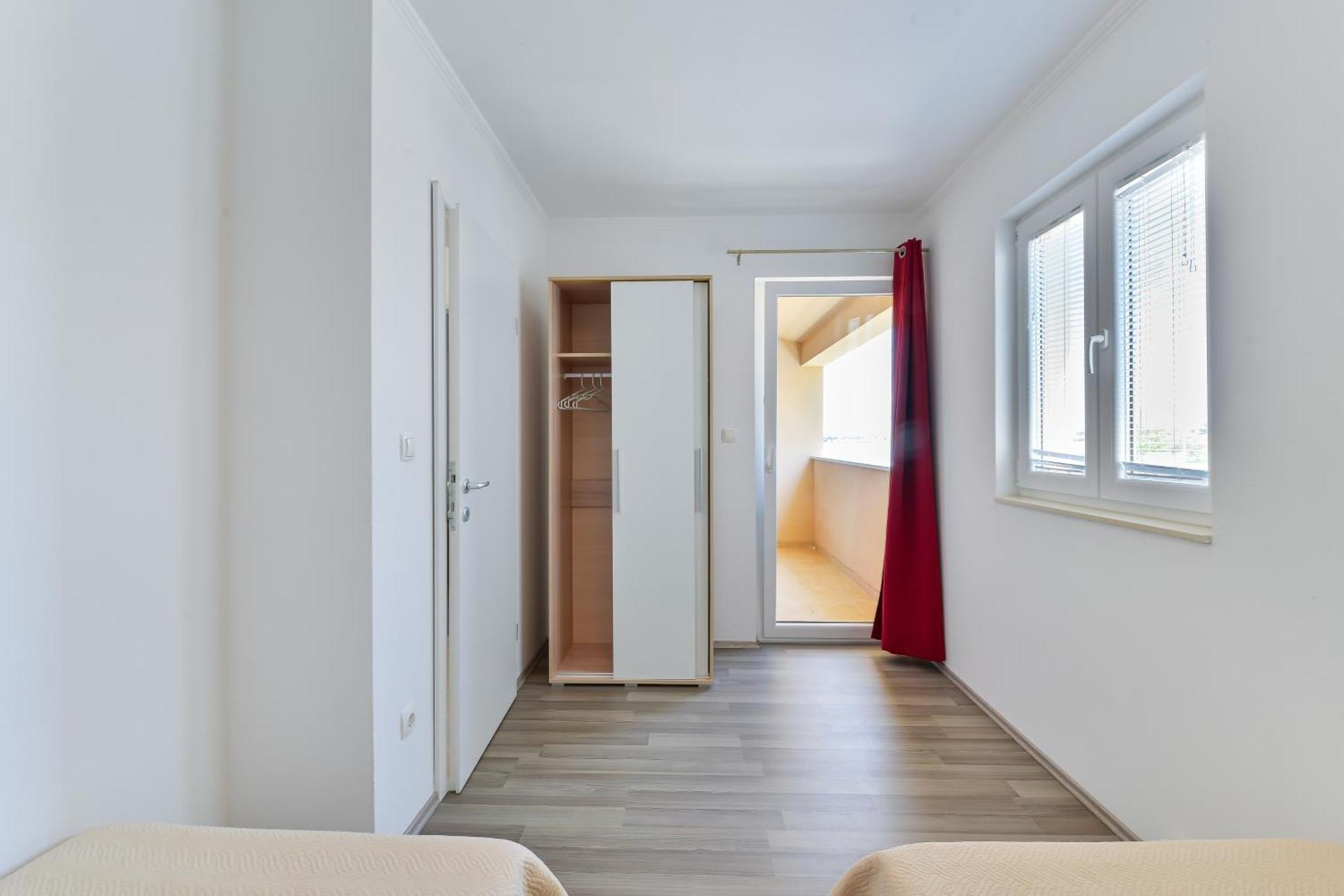 Apartments By The Sea Nin, Zadar - 13172 Habitación foto